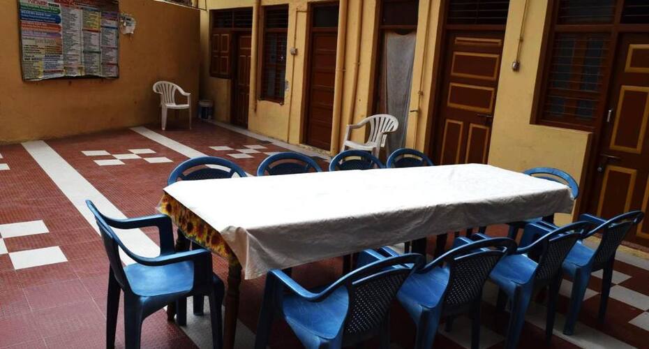 Sagar Guest House, Bhuj 4